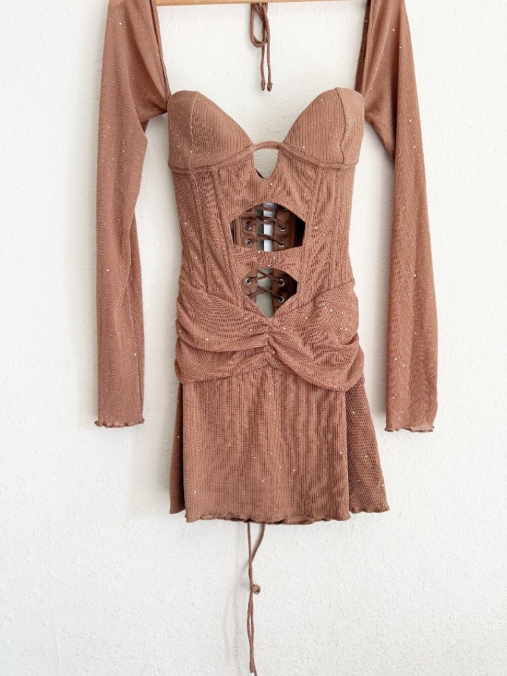 Outcast Aubrey Long Sleeve Mini Dress Tan Sparkle Corset M NWT - Picture 3 of 7